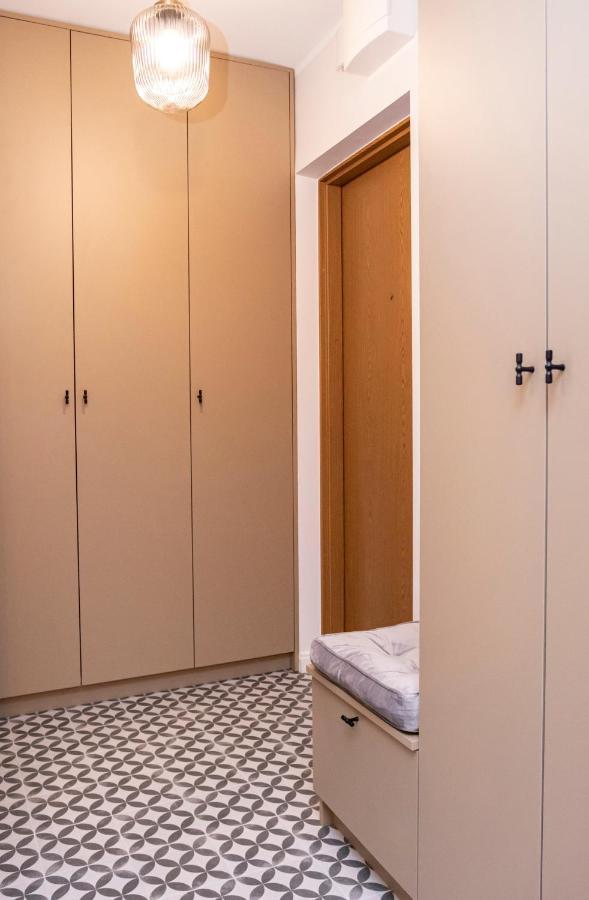Apartament Przy Metrze Wierzbno Z Nuta Vintage Varsó Kültér fotó